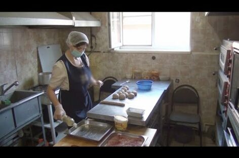 Сальские повара всегда рады накормить вкусным обедом