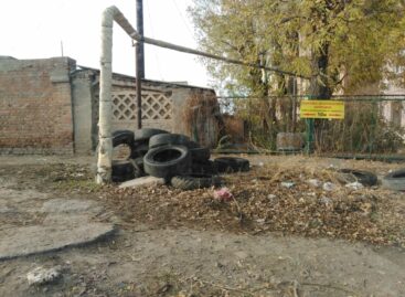 Более 5,5 тонны отработанной аврорезины вывезено с улиц Сальска