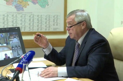 Василий Голубев: «Выплаты медикам должны всегда оставаться на особом отдельном контроле»
