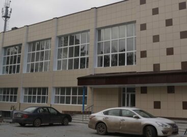В Сальском индустриальном техникуме ремонт идёт одновременно и в спортзале, и на кухне, и в мастерских