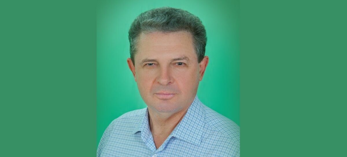 Сердце, дарованное людям: от последствий коронавируса умер известный сальский педагог Александр Ковалёв