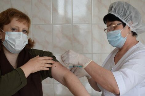 Вакцинация — от первого лица: корреспондент saksknews одной из первых в Сальске пошла за прививкой от COVID-19