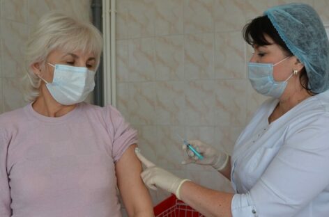 Жителей Сальского района приглашают на вакцинацию