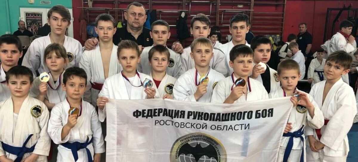 В жесткой конкуренции сальские рукопашники добыли медали в Ростове