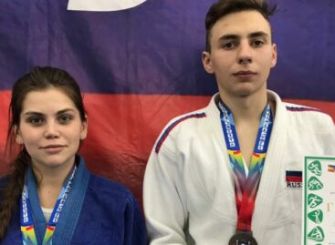 Дзюдоисты-юниоры привезли две награды областного первенства