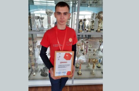 Молодой сальчанин доказал на конкурсе «WorldSkills», что из него может получиться отличный учитель начальных классов