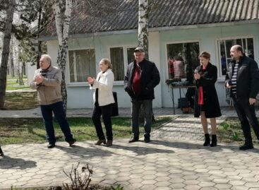 Артисты Автоклуба № 1 РДК им. Р.В. Негребецкого приехали с концертом к своим зрителям
