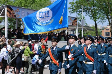 Областной военно-патриотический праздник «Поклонимся великим тем годам…»