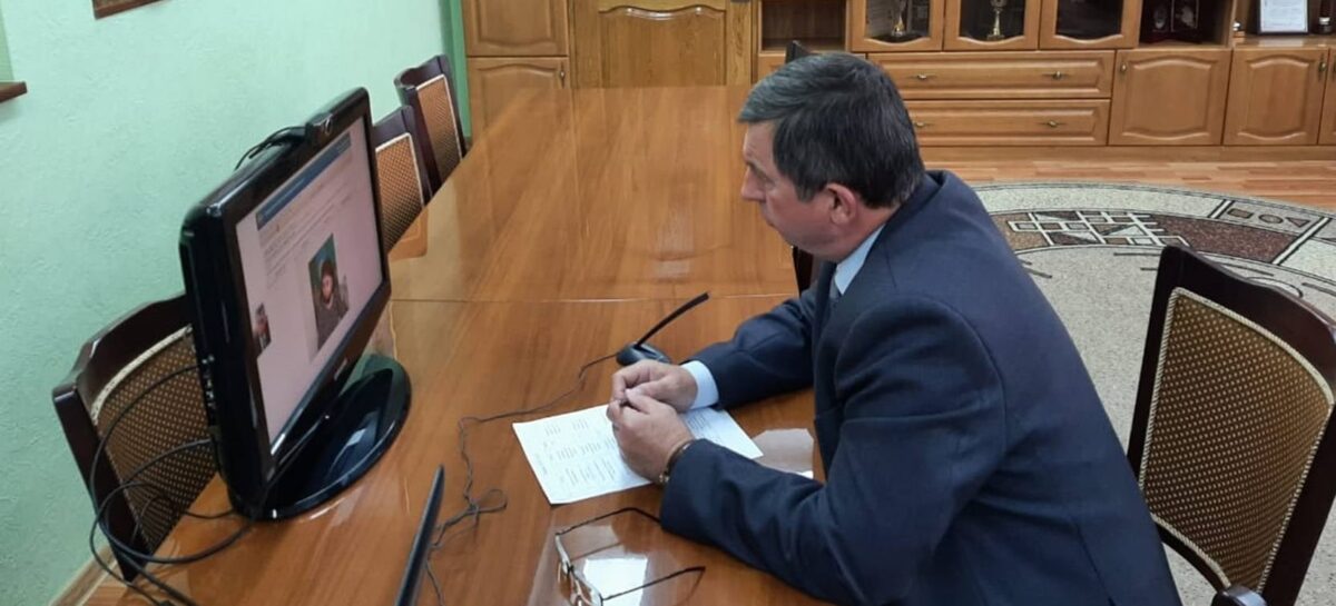 Глава администрации Сальского района Владимир Березовский провел  личный прием граждан