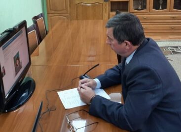 Глава администрации Сальского района Владимир Березовский провел  личный прием граждан