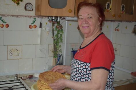 «Работать. Двигаться. Не унывать» — с таким девизом по жизни идёт 90-летняя сальчанка