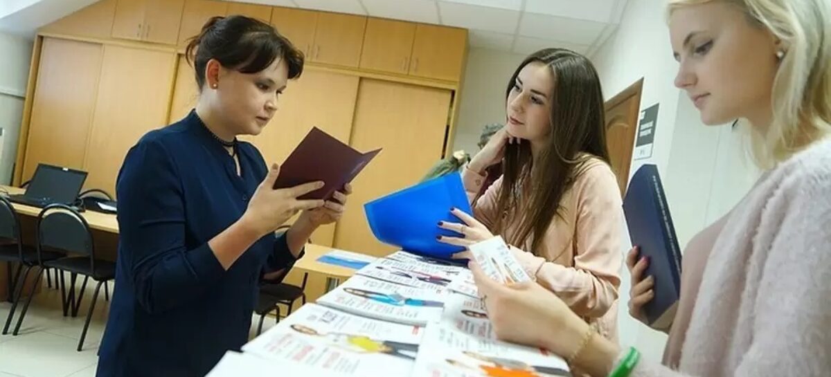 В российских вузах началась приемная кампания