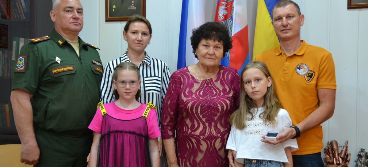 «Верни награду потомкам»: она никогда не рассказывала о войне…