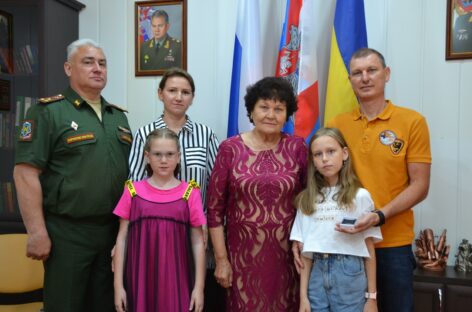 «Верни награду потомкам»: она никогда не рассказывала о войне…