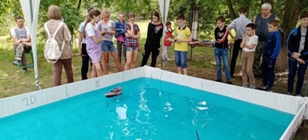 Сальские судомоделисты стали первыми в Пролетарске