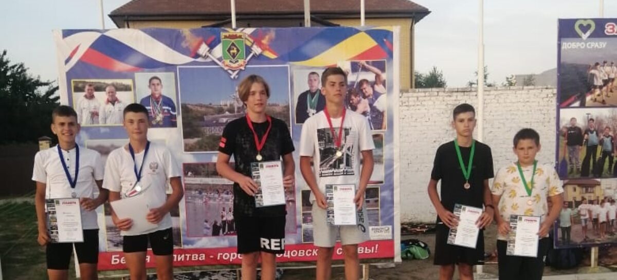 Сальские гребцы вернулись с наградами