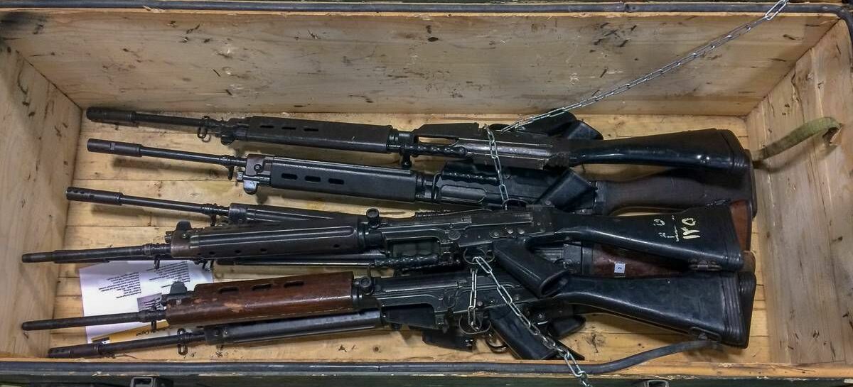 Сальчанам предлагают сдавать оружие и получать вознаграждение