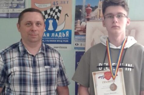 Сальчане отличились на шахматном фестивале в Азове