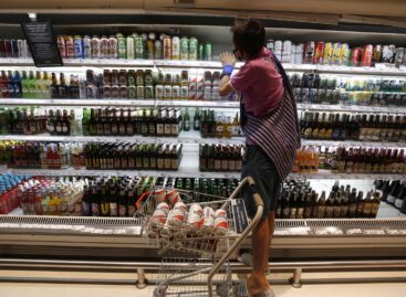 В Минздраве предложили повысить возраст продажи крепкого алкоголя