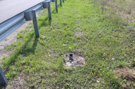В Сальске с некоторых улиц исчезли дорожные знаки