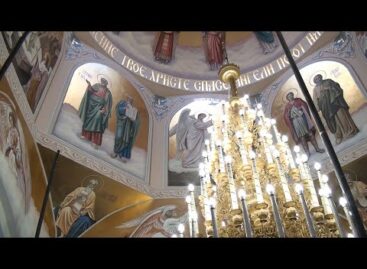 По библейским сюжетам: храм Святителя Димитрия Ростовского  преображается на глазах
