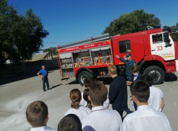 В школах Сальска и Сальского района проводятся уроки пожарной безопасности