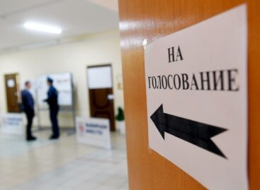 Первый день выборов — голосуют даже казаки