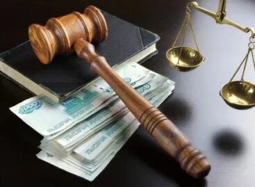 Верховный суд запретил банкам блокировать алименты на счетах должников