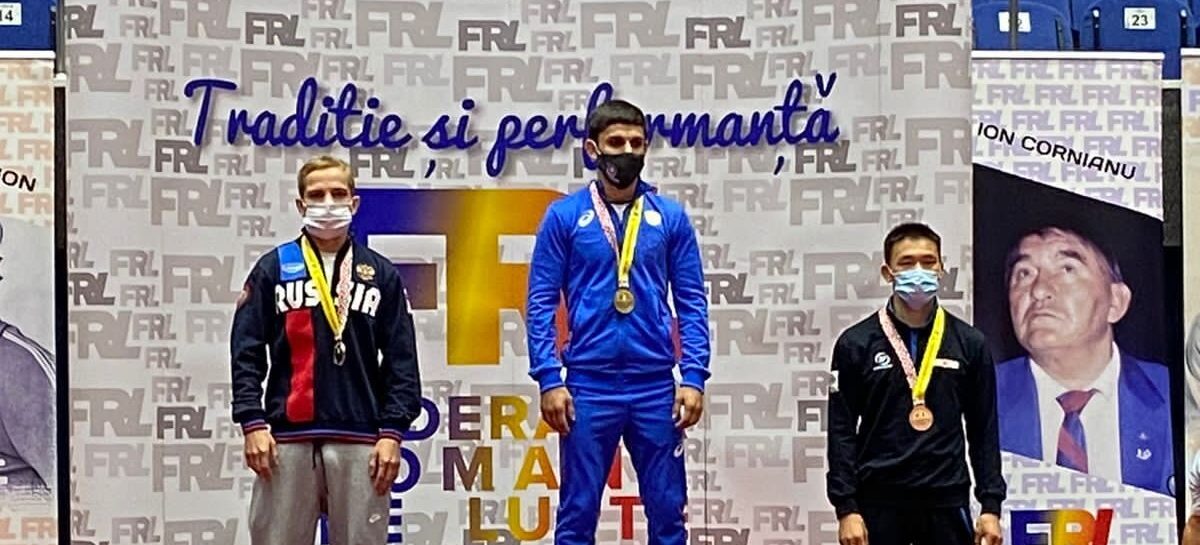 Гигантовский борец стал чемпионом международного турнира