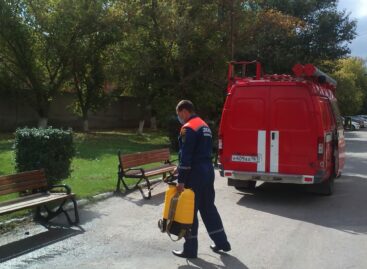 В Сальском районе спасатели продолжают обработки территорий
