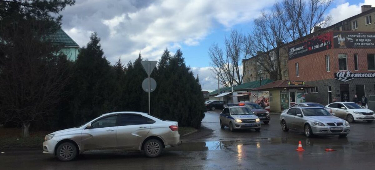 Сбитая в центре Сальска женщина скончалась в реанимации