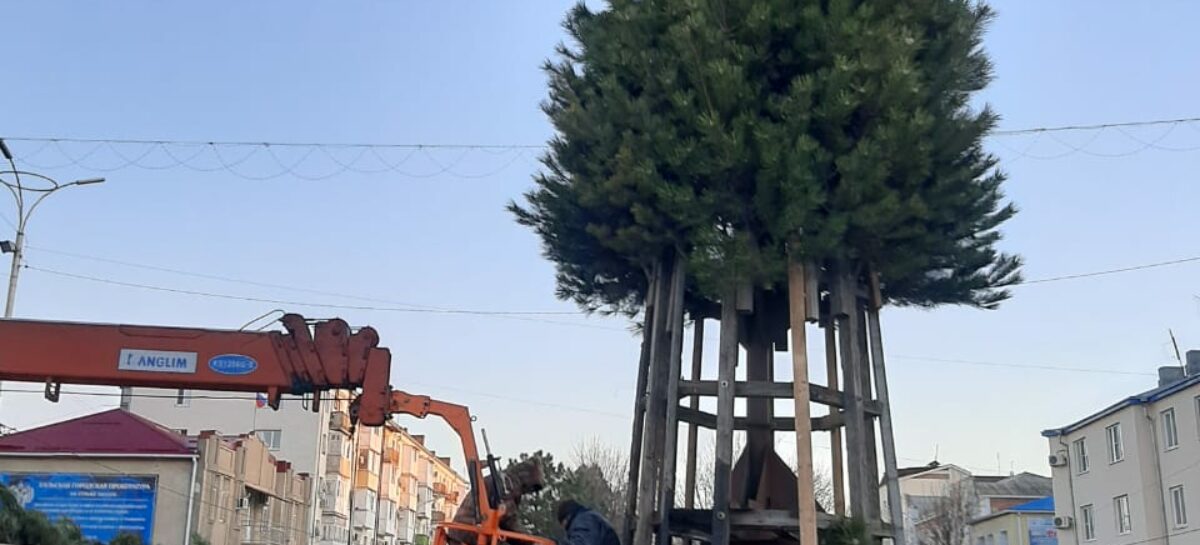 Скоро она, нарядная, на праздник к нам придёт