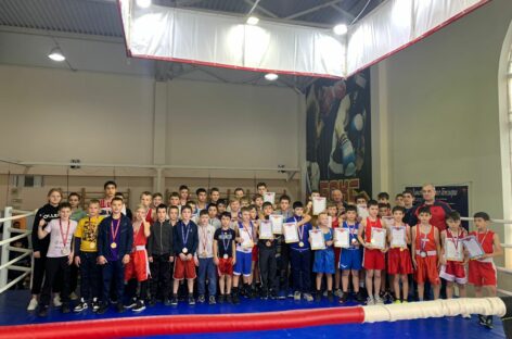 Отличный результат показали сальские боксёры