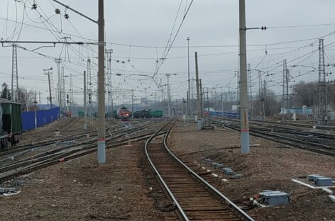 Сотрудники транспортной полиции Сальска выявили подозреваемых в краже железнодорожных деталей