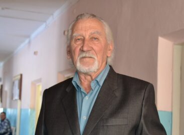 Верен клятве: бывшему главному врачу Новоегорлыкской участковой больницы исполнилось 85 лет!