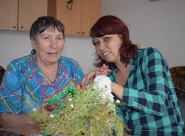Один дом на всех: мы навестили бабушек и дедушек в сельском интернате