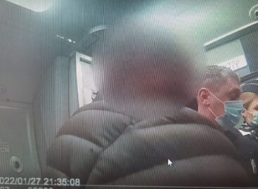 В аэропорту Платов транспортные полицейские привлекли пассажиров к административной ответственности