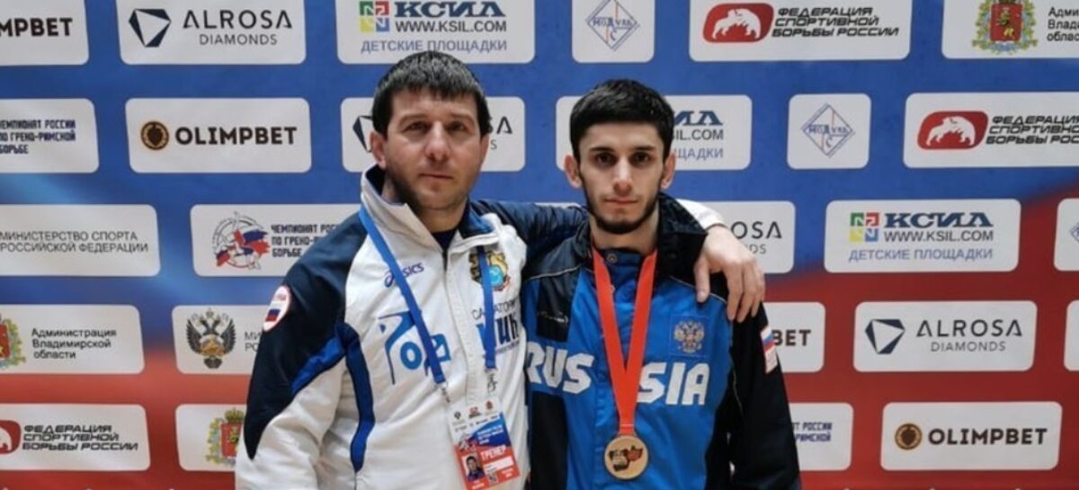 Мавлуд Ризманов стал бронзовым призёром чемпионата России по греко-римской борьбе