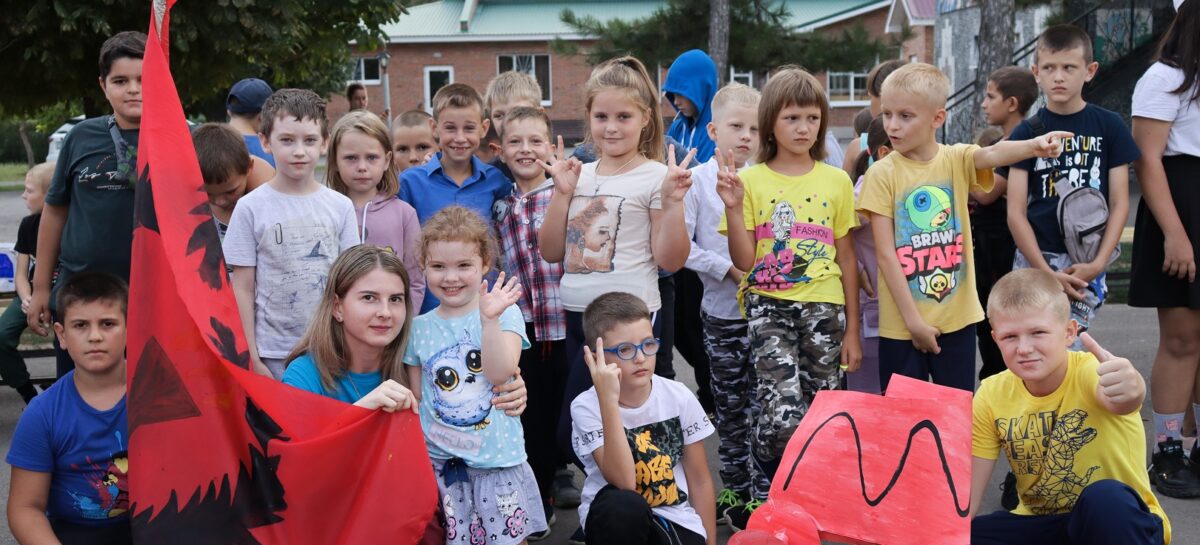 Стало известно, сколько будет стоить путевка в детский лагерь в 2022 году