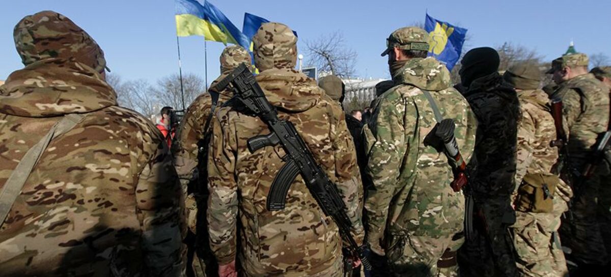 Схож с религиозным: эксперт рассказал об истоках украинского экстремизма