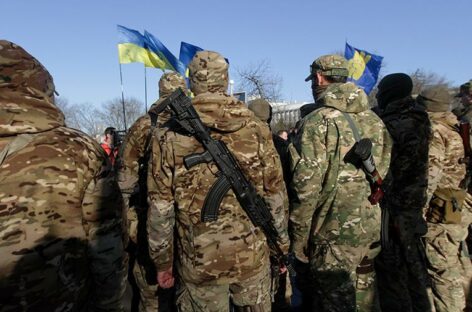 Схож с религиозным: эксперт рассказал об истоках украинского экстремизма