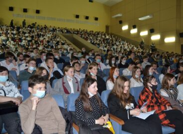 Сальские старшеклассники приняли участие в большом мероприятии по профориентации