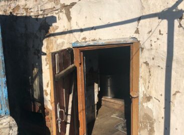 В Сальском районе, в посёлке Гигант, горела баня