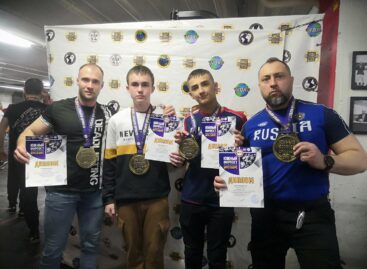 В Ростове-на-Дону прошёл открытый всероссийский турнир по силовым видам спорта «Южный форпост»