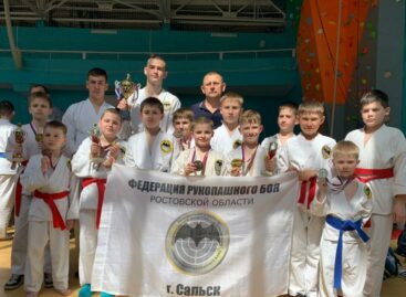 В Элисте состоялся межрегиональный турнир по рукопашному бою.