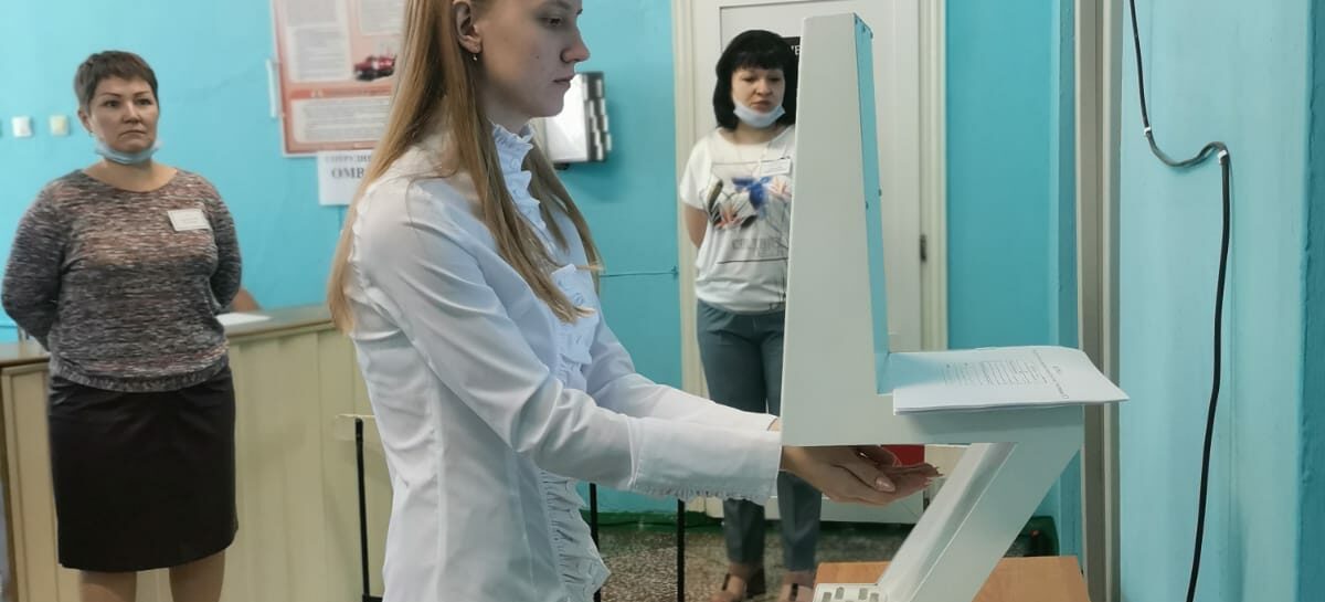 Выпускники школ Сальского района проходят государственную итоговую аттестацию