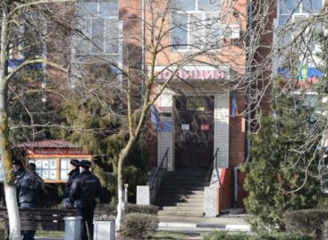 Ростовские транспортные полицейские выясняют причины травмирования человека на железной дороге