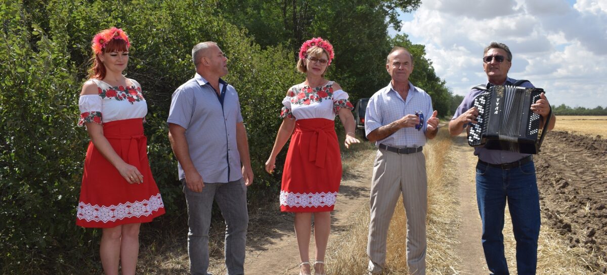 Есть хлеб, и песня есть: в СПК (СА) «Русь» завершают уборку и чествуют передовиков жатвы-2022