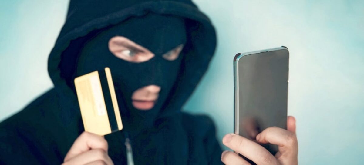 Сотрудники полиции призывают жителей Ростовской области быть бдительными!