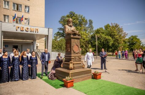 В Таганроге появился памятник святителю Луке